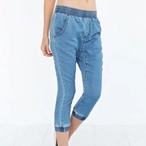 One Teaspoon Dallas Knit Falcons Crop Jogger. XS. Soft denim look. NWT!